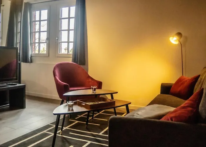 Le Sommelier Chalon - Meuble De Tourisme 2 Etoiles